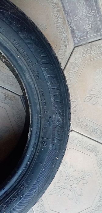 4 ta R15 shina sotiladi