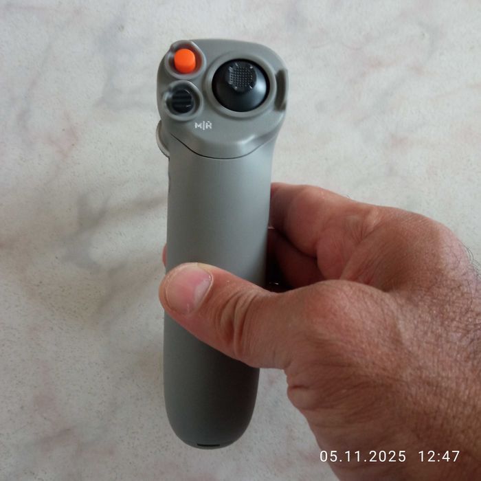 DJI motion controller 2