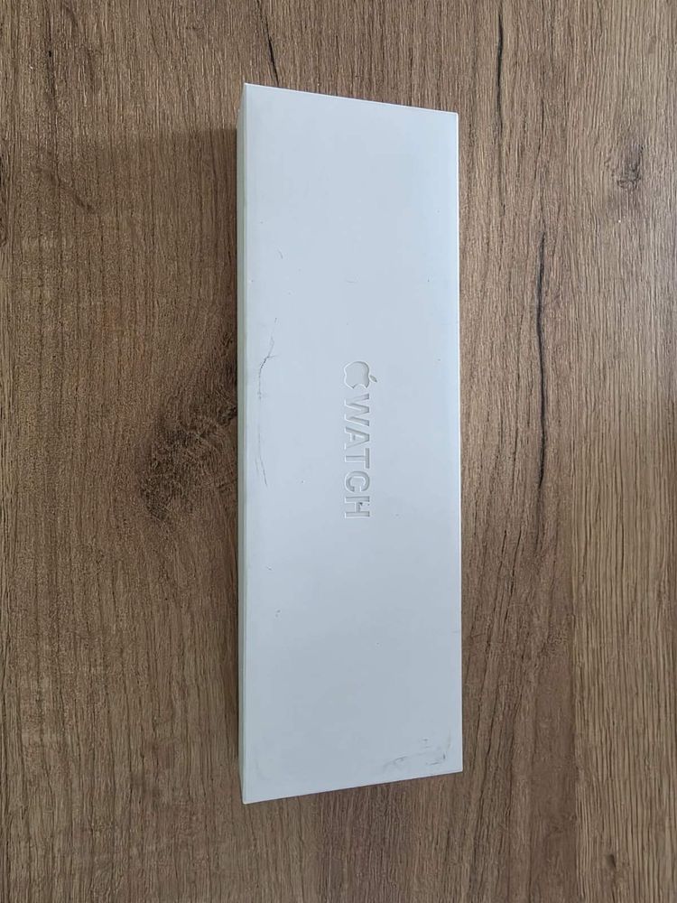 Apple Watch Series 10 46 ммMilanese Loop