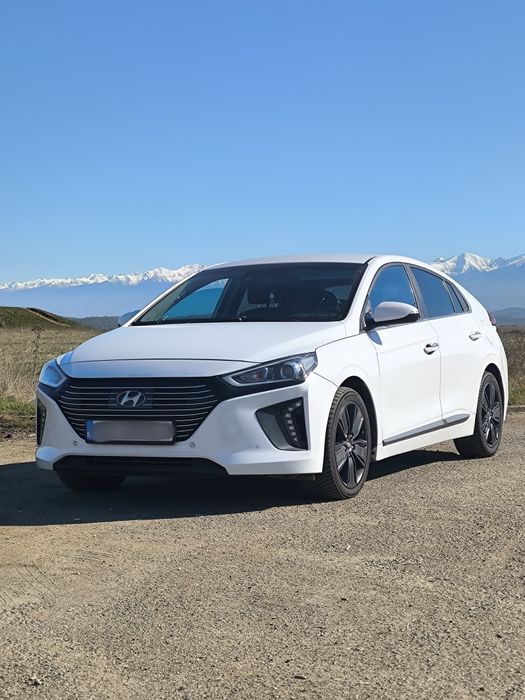 Hyundai ioniq hybrid 2019