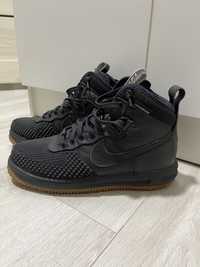 Nike lunar force