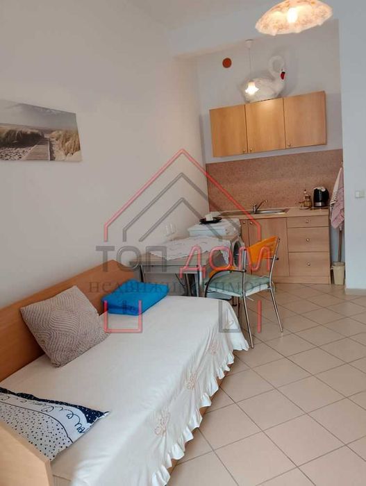 Дава се под наем Едностаен апартамент в Варна, Гръцка махала - 50 кв.м за 331.5 € - Снимка #1