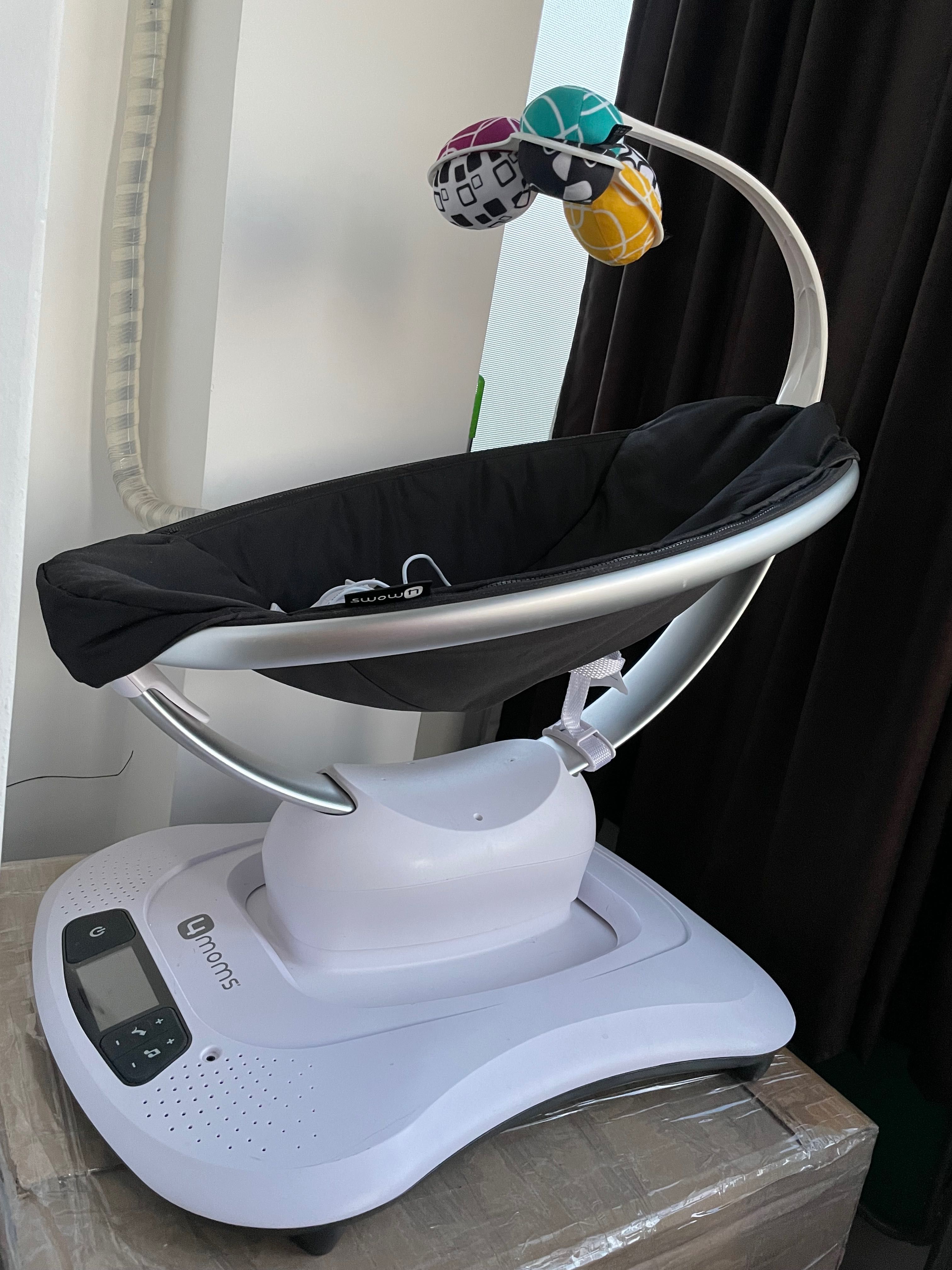 4.  moms mamaRoo