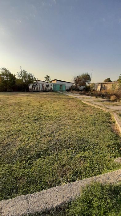 Срочно продаётся коммерческие помещения 68-соток Уртасарой