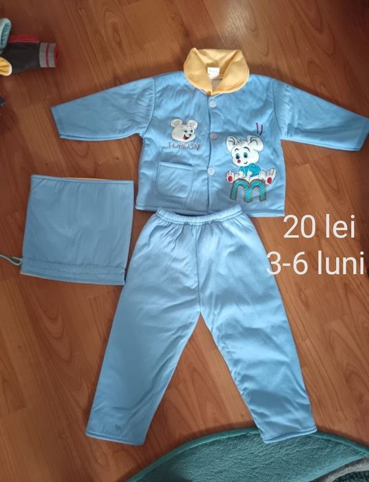 Costum bebe 3-6 luni