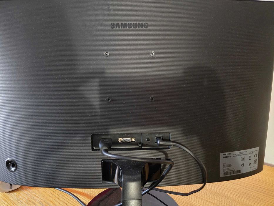 Monitor LED Gaming Samsung Curbat 24"