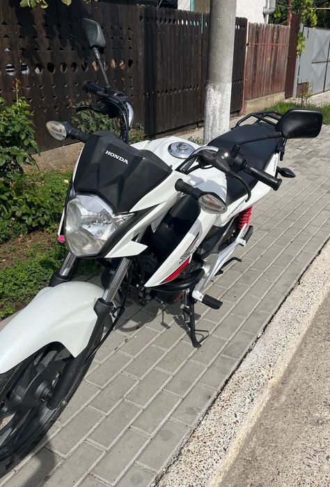 Honda CB125F 2016