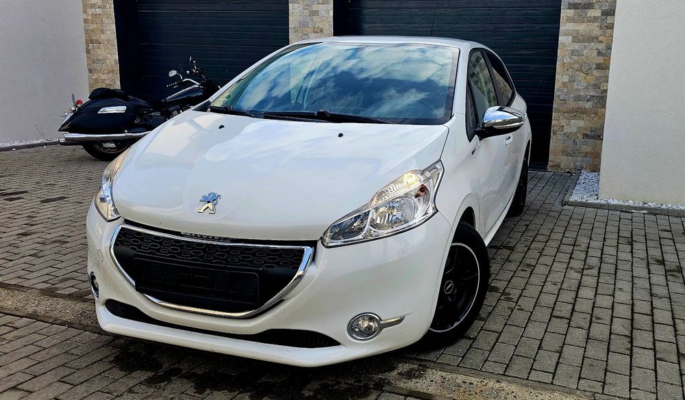 Peugeot 208 Peugeot 208 Style 1.0 Benzina