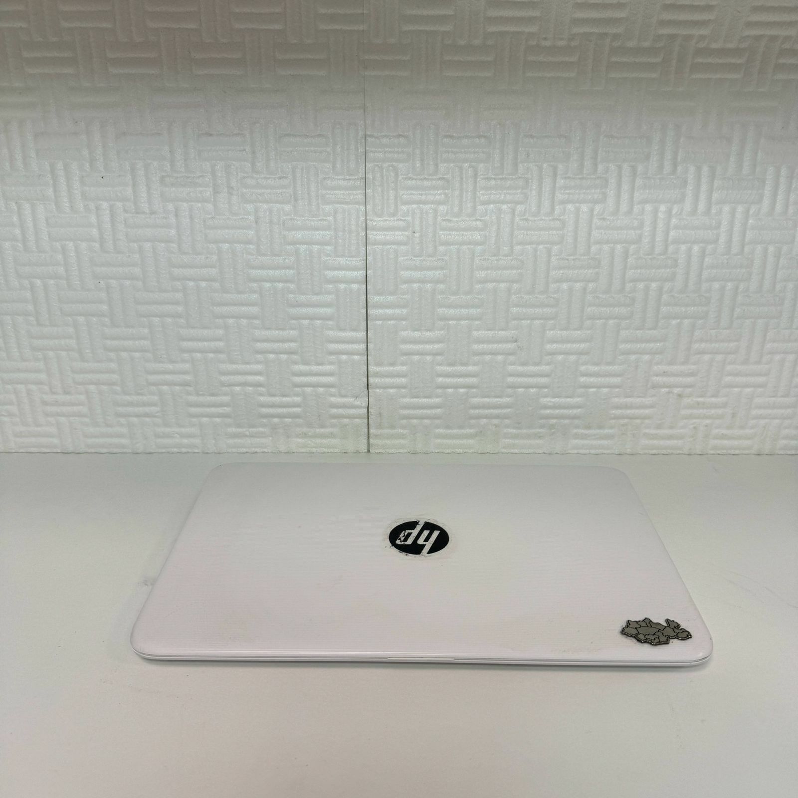 HP 14 ax0XX intel celeron