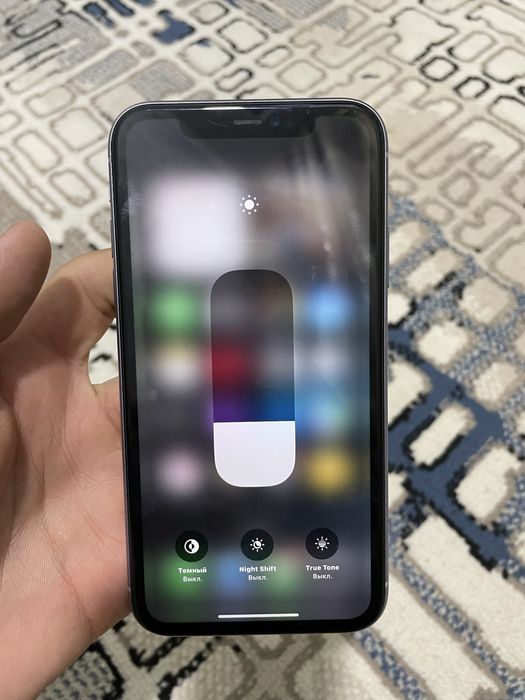 Iphone 11 sotiladi