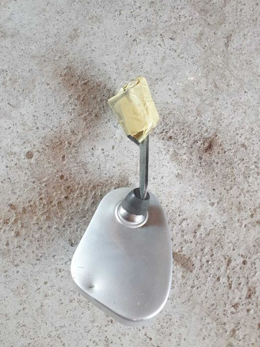 Vand Oglinda retro auto  si  pompa frana R18