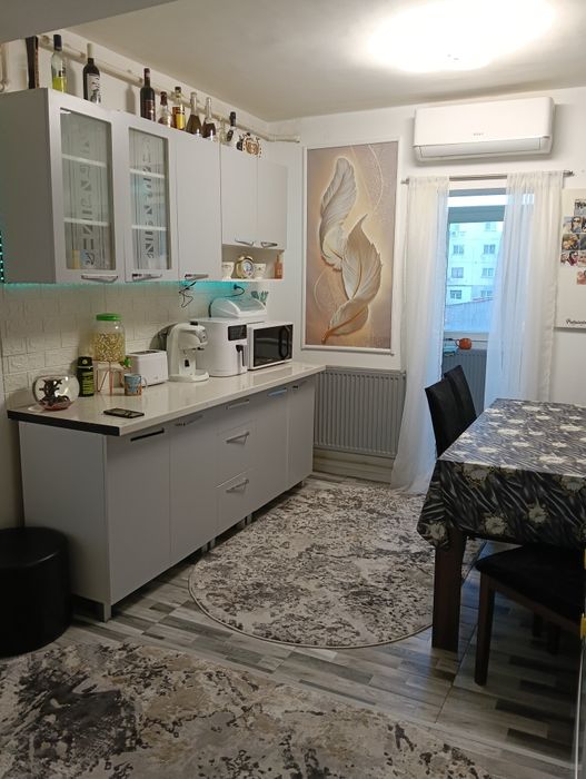 apartamente de vanzare rovinari