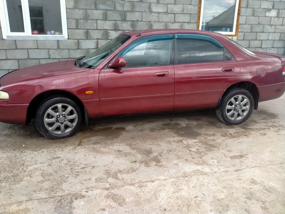 Продам Мазда кронус 1993 г объем 2.0