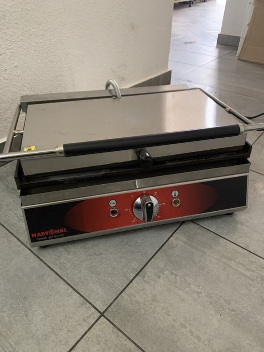 Професионален електрически тостер-преса