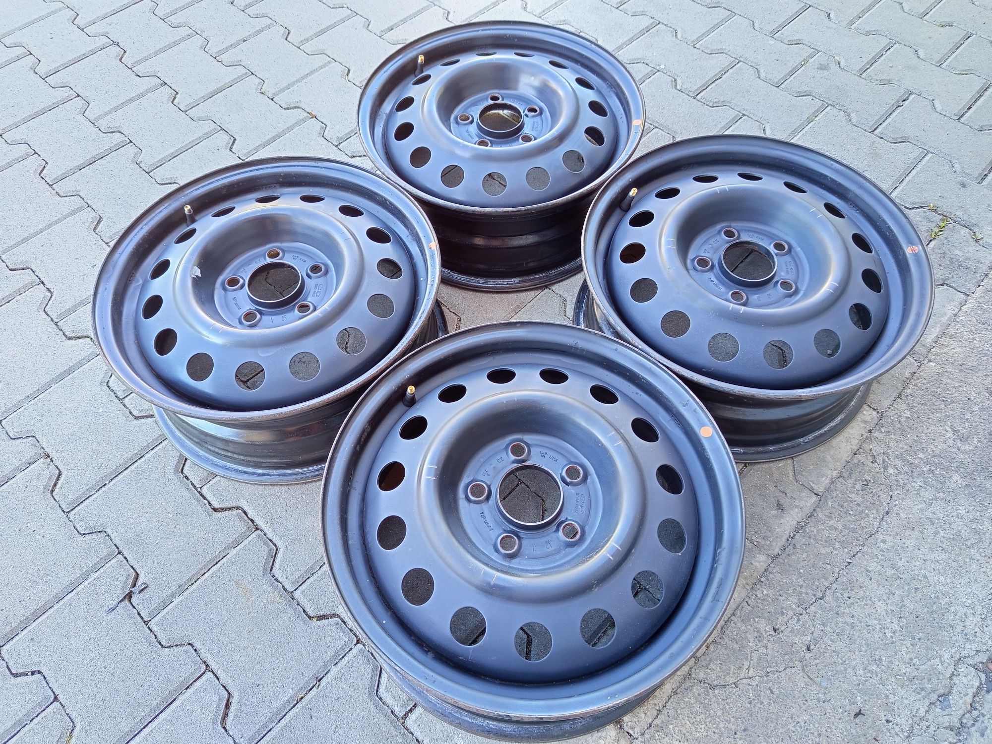 16" Kia Ceed Hyundai I30 5x114,3 Железни Джанти Киа Хюндай