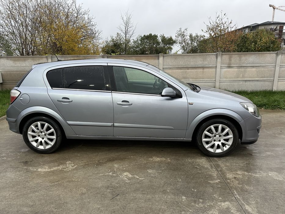 Vand Opel Astra H 1.6 Benzina+GPL