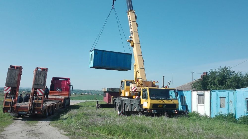 Inchiriez / inchiriere macara , automacara