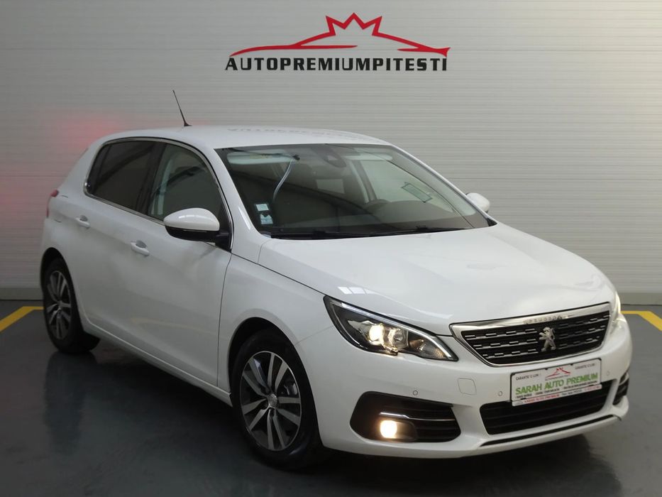 Peugeot 308 1.2i/130cp/Led/Camere360/Navigatie/Keyless/Garantie24luni/Rate/Credit