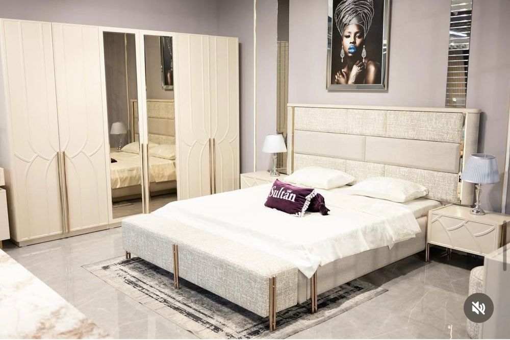 Спальный гарнитур новый