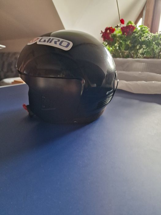 Casca sporturi de iarna