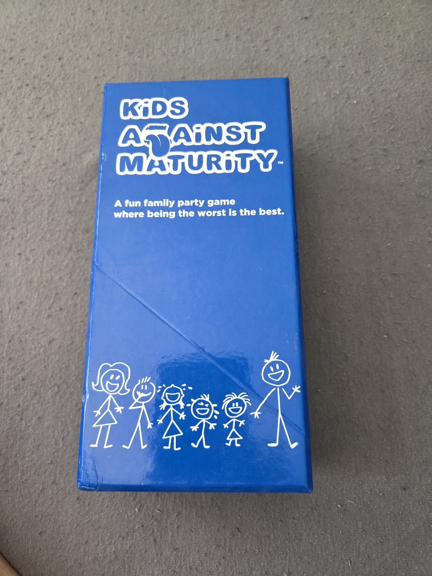 Kids against maturity - игра с карти