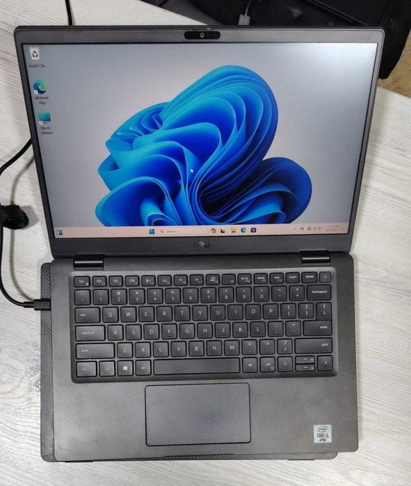 DELL Latitude 7310 Carbon  14" IPS FHD Core i5 10310U 8GB /Nvme 256Gb
