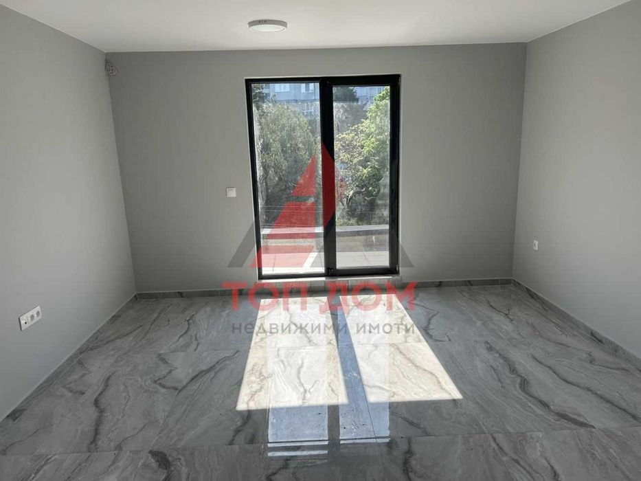 Продава се Двустаен апартамент в Варна, Владислав Варненчик - 72 кв.м за 1435 €/кв.м - Снимка #1