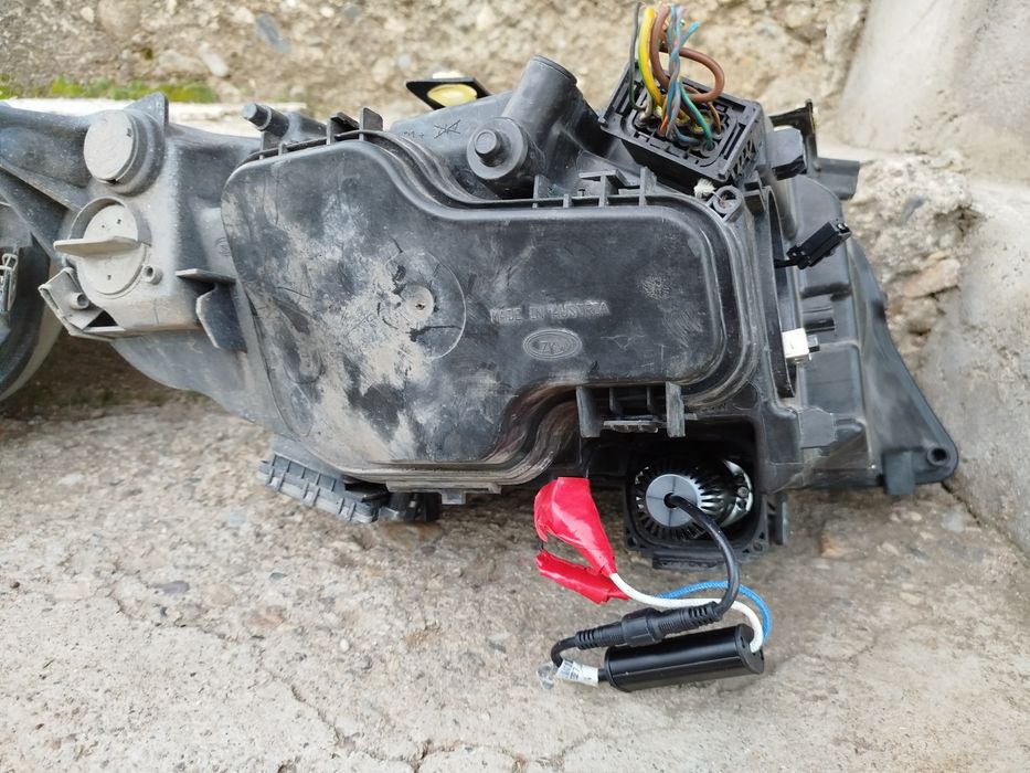 Фарове Dynamic Xenon БМВ е90/91 преди фейс