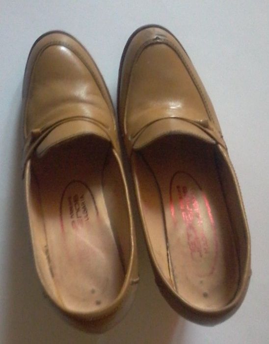 Дамски ботички, 37 номер, естествена кожа. Стелка 24см.