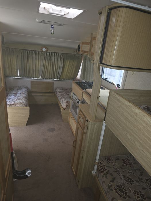 Vand Rulota Elddis