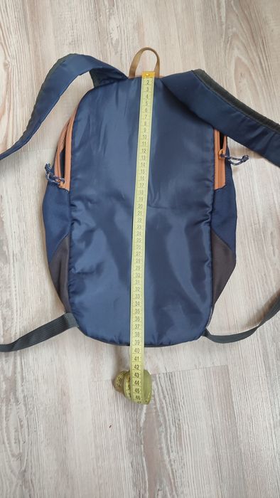 Мини раничка на марката Quechua