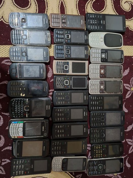 Простые телефоны