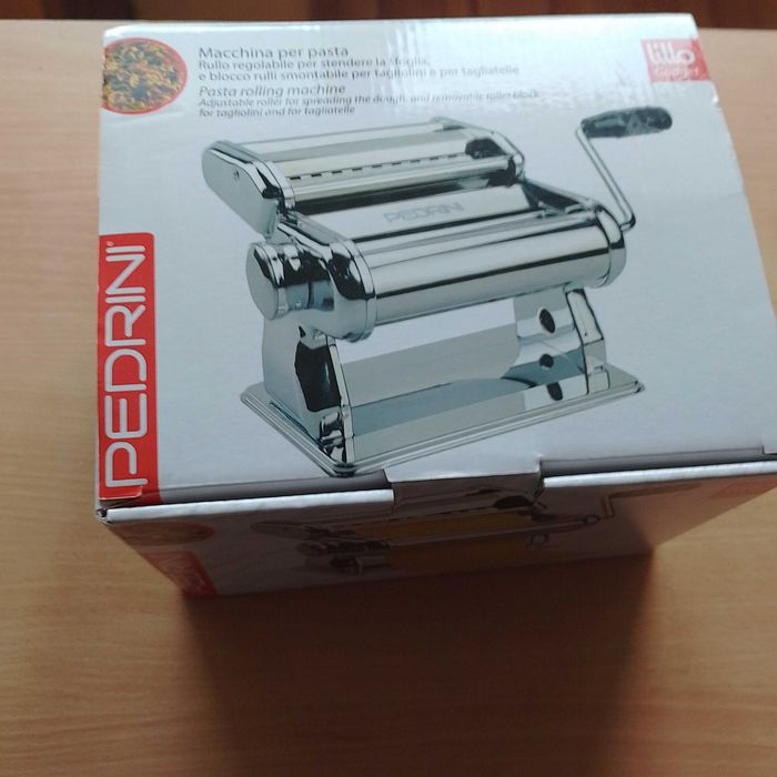 Машинка за паста нова