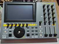 MERISH 4 MIDI File & MP3 Backing Track Player, impecabil!