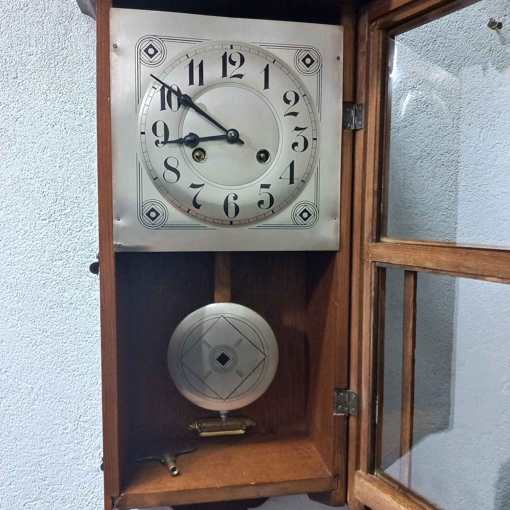 Старинен стенен часовник Junghans