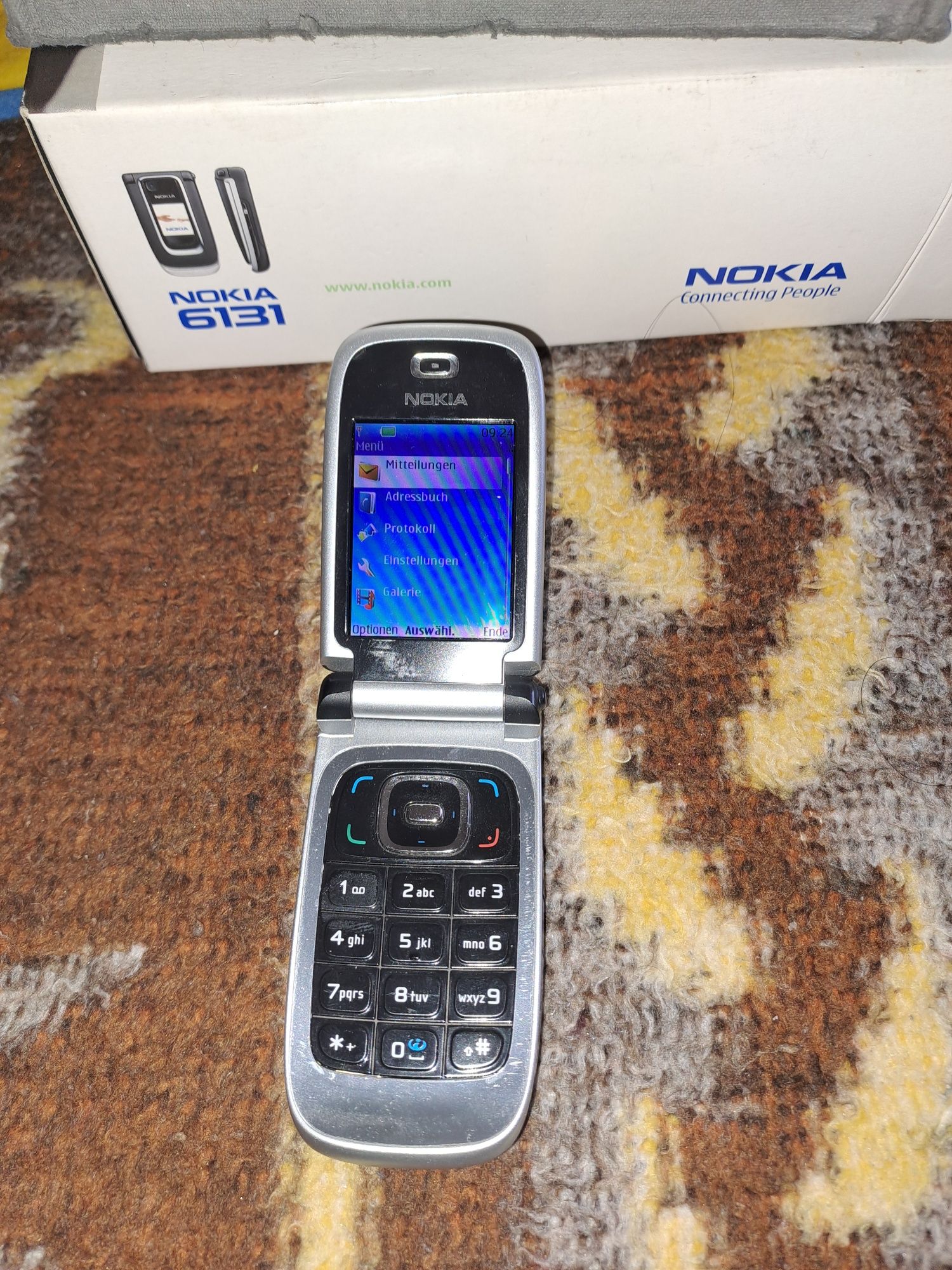 Vand  telefon nokia 6131