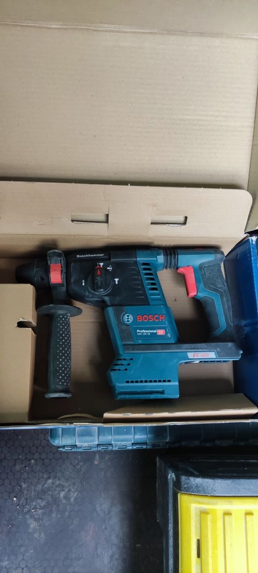 Rotopercutor Bosch GBH 18V 26