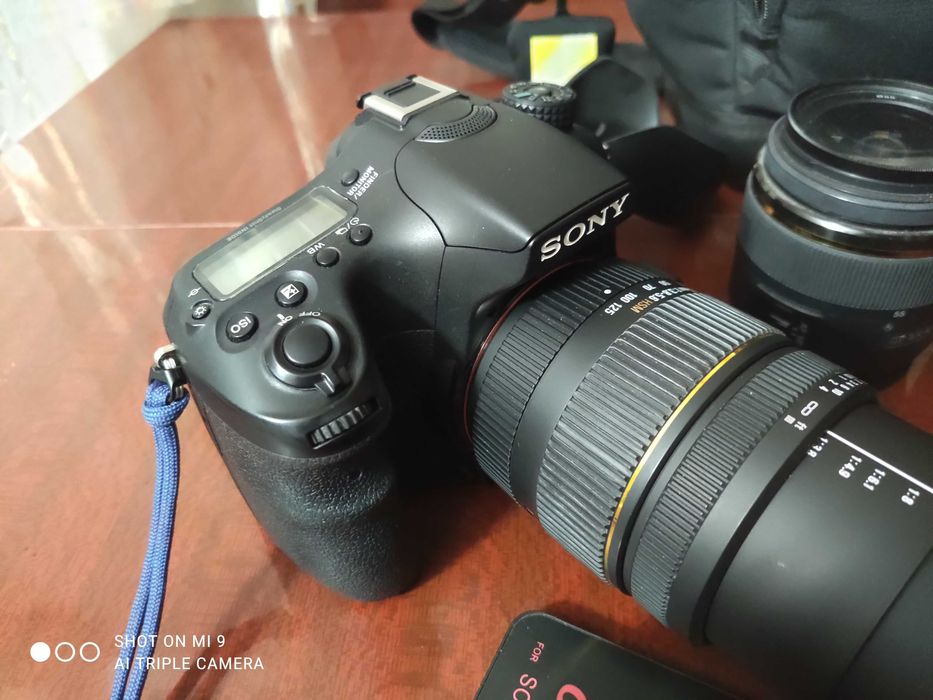 SONY A68 SLT в комплекте с набором оптики