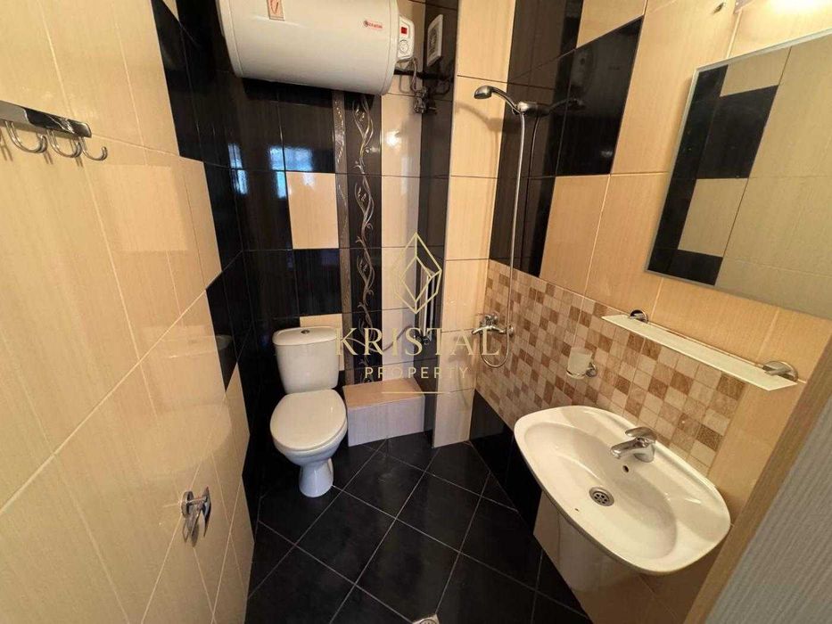 Продава се Тристаен апартамент в к.к. Слънчев бряг - 82 кв.м за 1592 €/кв.м - Снимка #9