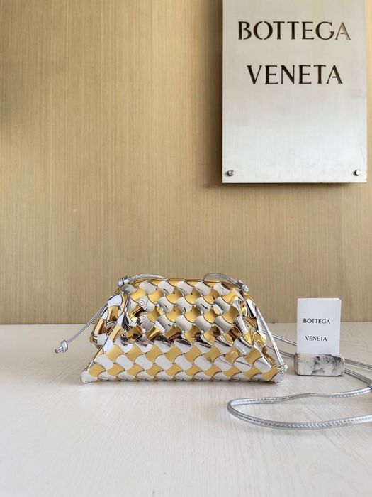 Geanta Bottega Veneta Pouch
