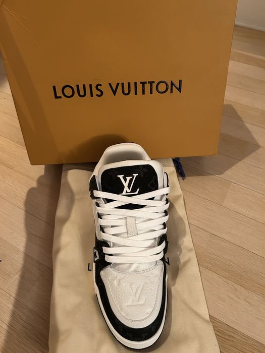 LV Trainer Sneaker