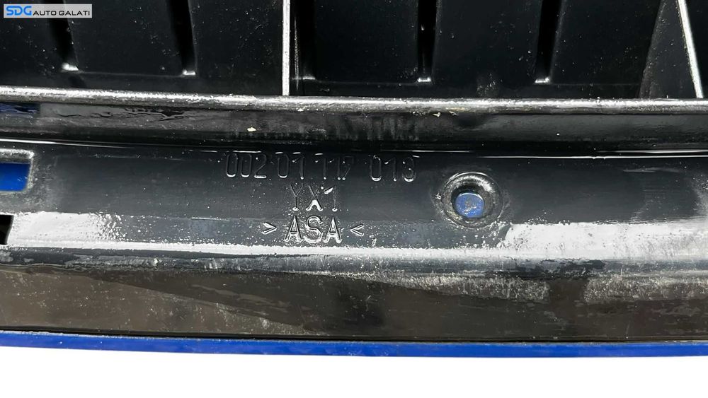 Grila Centrala cu Emblema Sigla de pe Capota Motor Radiator Skoda Fabia 1 2000 - 2007 Cod 6Y0853668 [L5320]