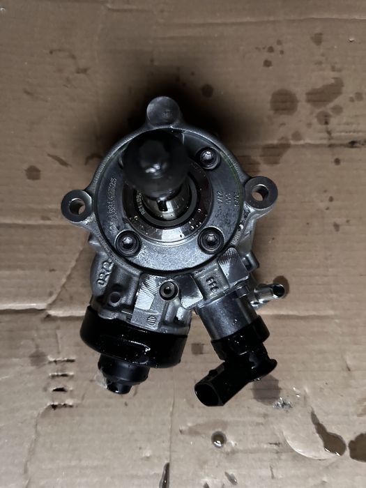 Pompa inalta motor B47D20B
