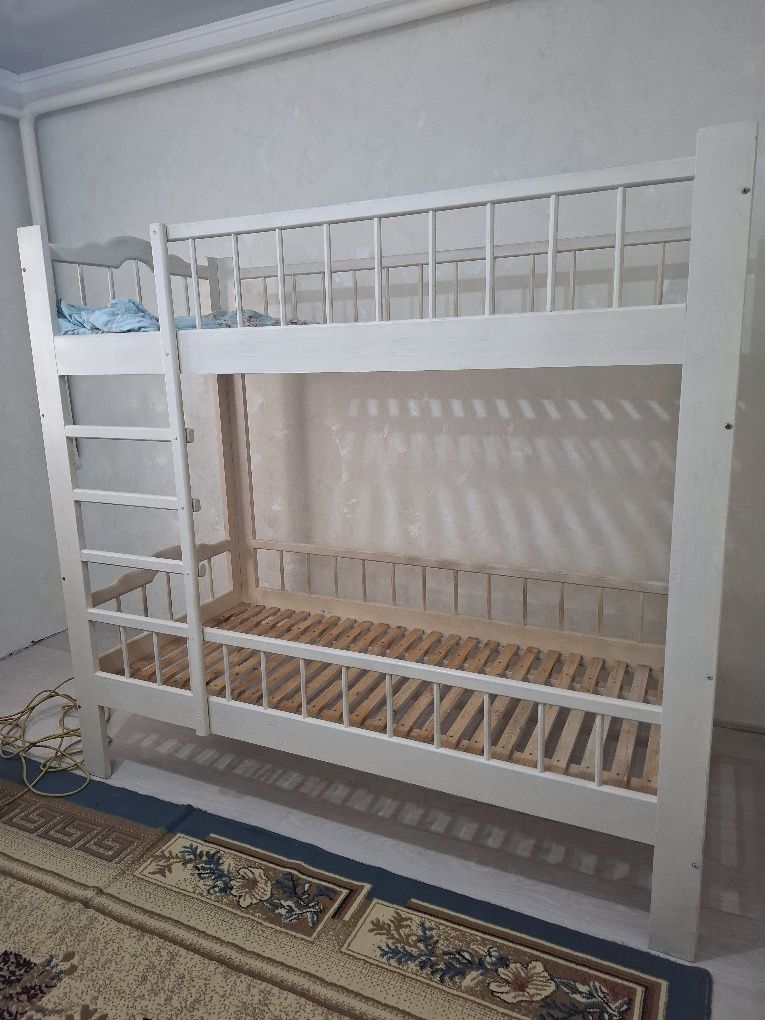 Продам детскую кровать