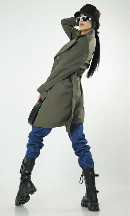 Преходно Яке Pause