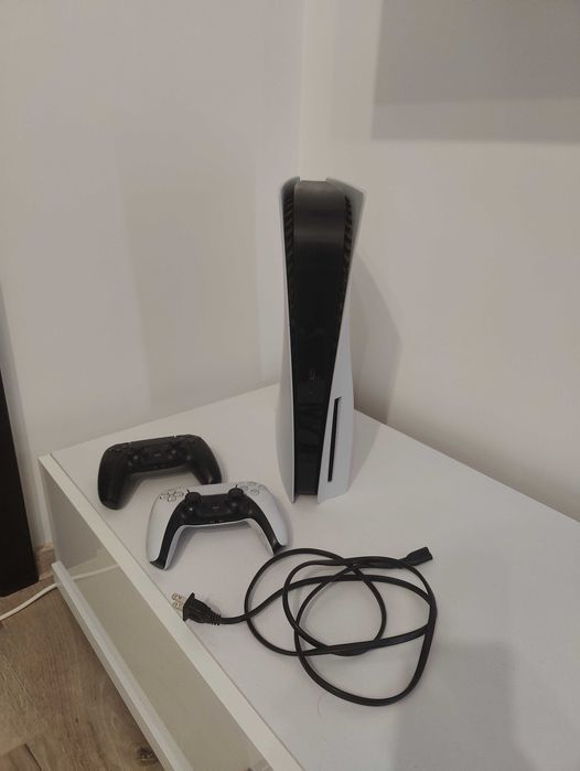 Consola PS5 Disc Edition + 2 Controllere Originale DualSense