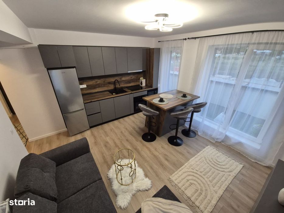 Apartament 2 camere, totul NOU, parcare, terasa 22mp, zona Terra