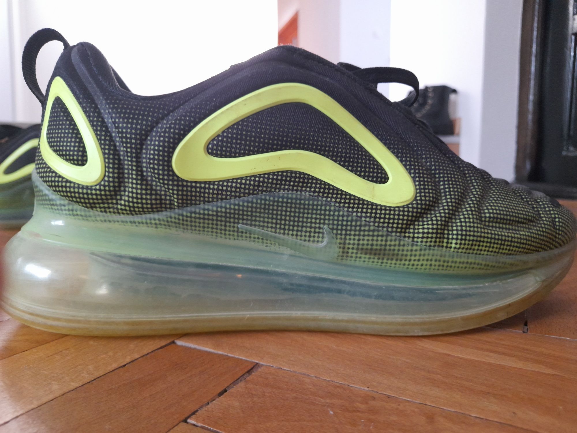 Nike Airmax 720(gs) marimea 38.5