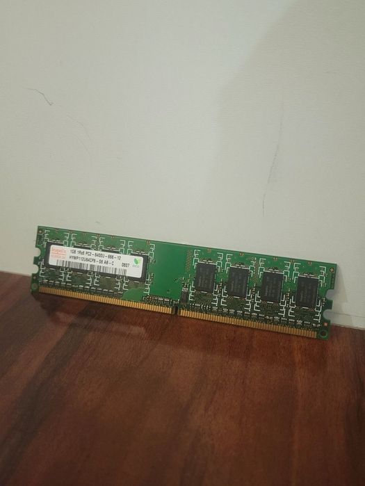Оперативная память Hynix HYMP112U64CP8-S6 DDRII 1GB