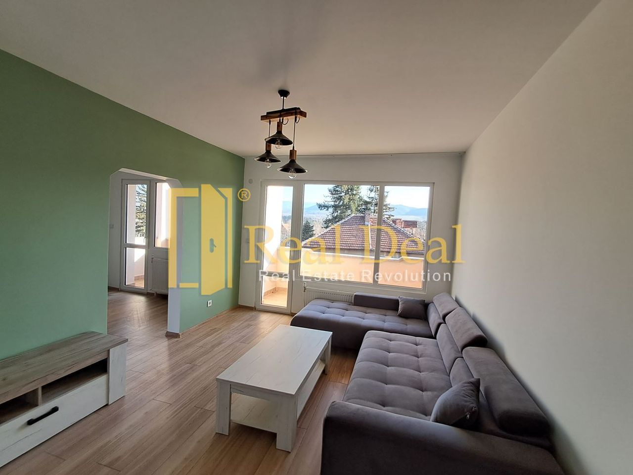 Дава се под наем Тристаен апартамент в Банкя - 100 кв.м за 750 € - Снимка #1